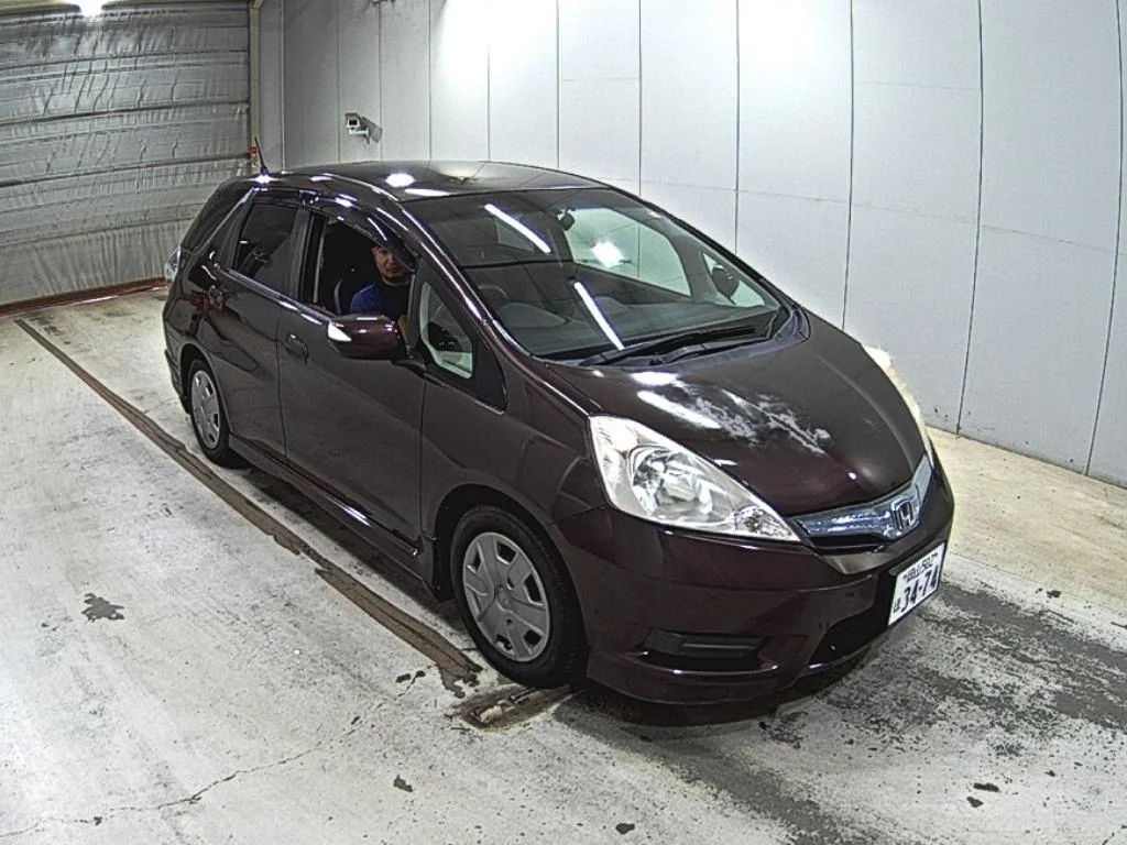 Honda Fit Shuttle GP2 2012